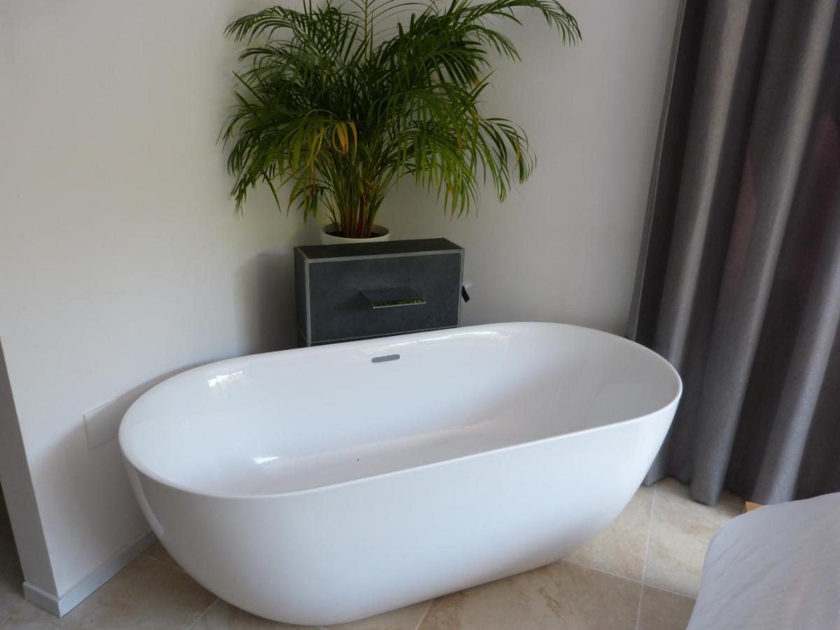 Huize Triangel Apartment Noordwolde  Bagian luar foto
